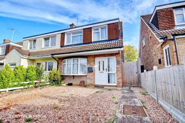 Admirals Way, Daventry NN11 3 bed semi