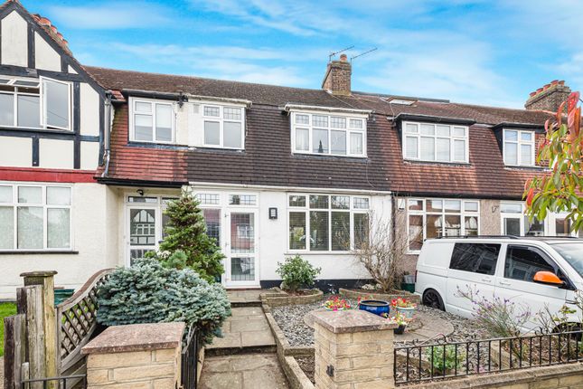 Aviemore Way, Beckenham 3 bed terraced house for sale