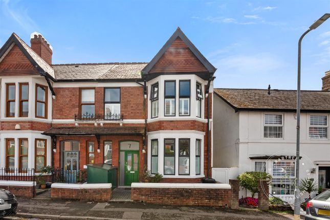 3 bedroom end of terrace house for sale