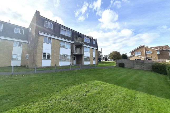 Manton Road, Hamworthy, Poole, BH15 2 bed apartment for sale