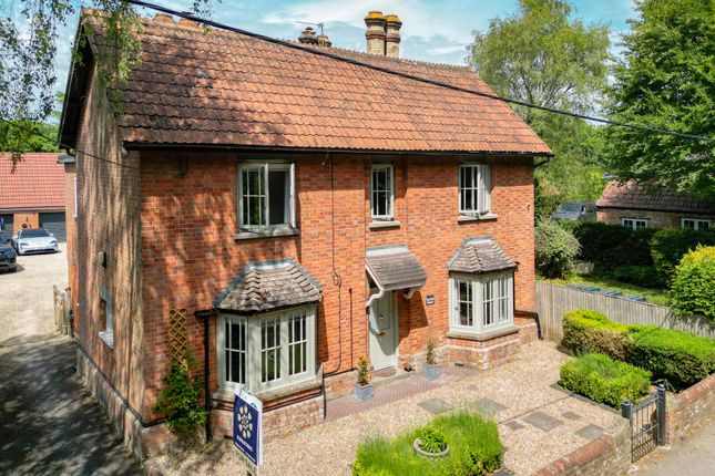 High Street, Devizes SN10 3 bed detached house for sale