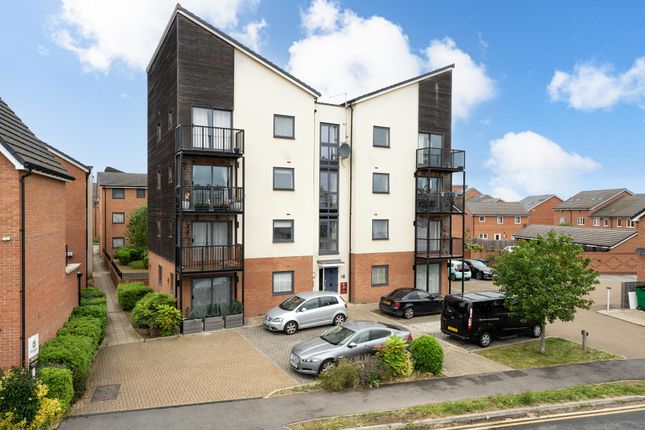 Aylesbury HP19 2 bed flat for sale
