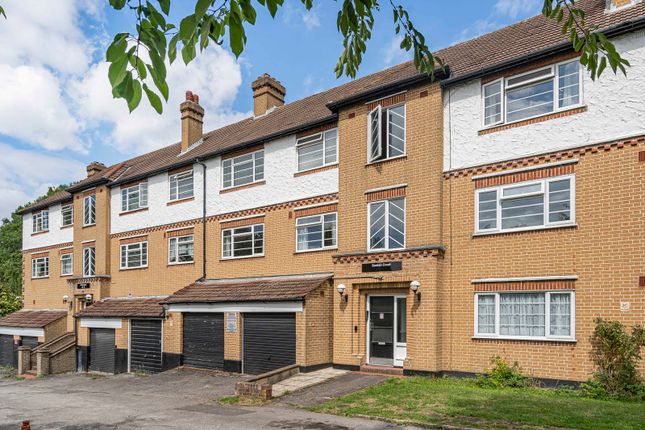 Churchview Road, Twickenham, TW2 3 bed apartment for sale