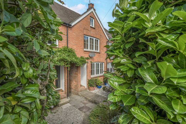 Sturt Road, Haslemere, Surrey, GU27 4 bed terraced house for sale