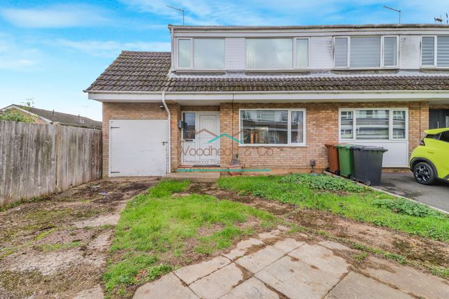 Fernie Way, Wellingborough, NN8 3LB 3 bed semi