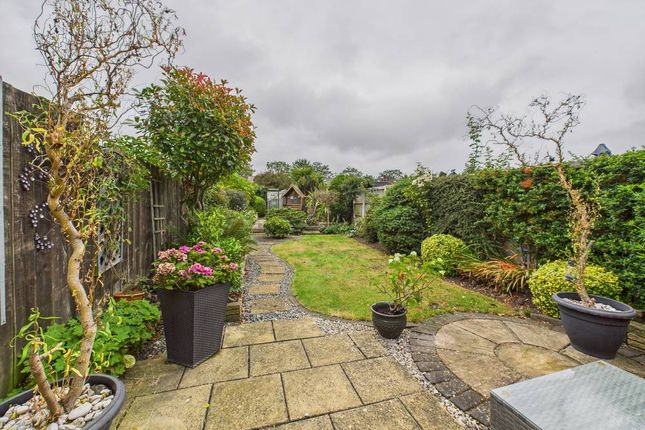 Cottesmore Road, Hessle, HU13 9JQ 3 bed terraced house for sale