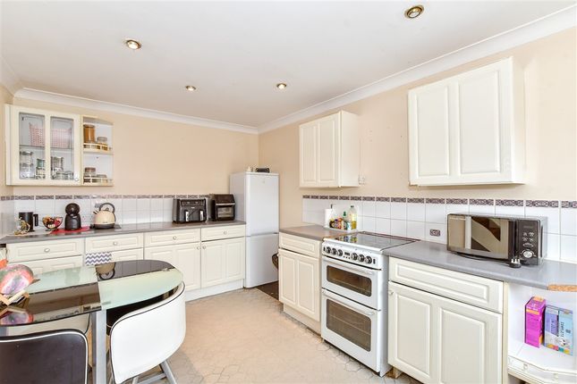 3 bed terraced house