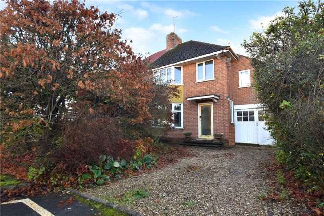 Aylands Road, Taunton, Somerset, TA1 4 bed semi