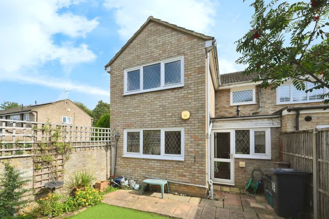 4 bedroom end of terrace house for sale