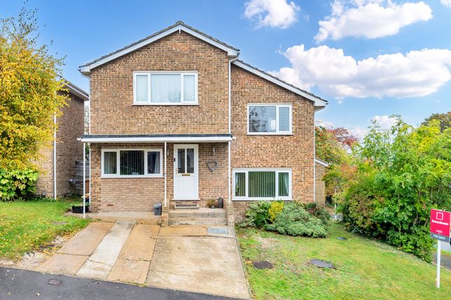Whydale Road, Royston SG8 4 bed detached house for sale