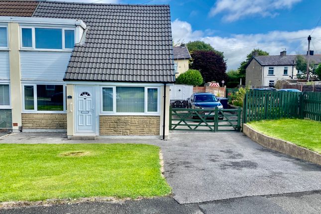 6 bed semi-detached house