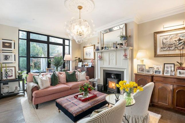 Heathfield Road, London, W3 4 bed semi