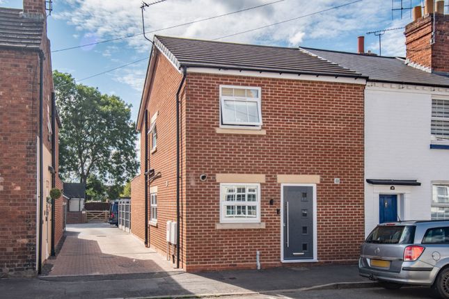 Lorne Street, Kidderminster... 2 bed end of terrace house for sale