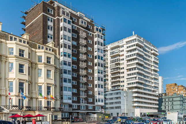 Kings Road, Brighton, East Sussex, BN1 3 bed flat for sale