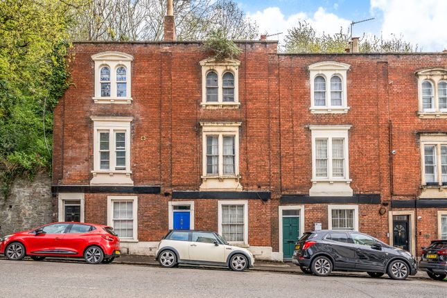 3 bed terraced house