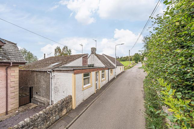 25 Bridge Street, Saline, KY12 9TS 3 bed detached bungalow for sale