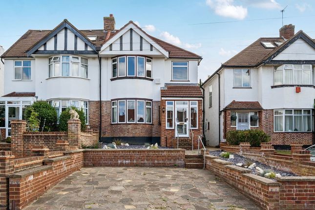 Wickham Chase, West Wickham BR4 3 bed semi