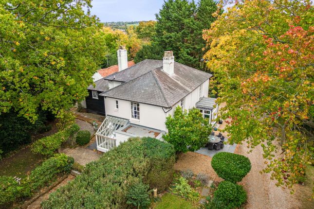 High Wych Road, Sawbridgeworth CM21 6 bed detached house for sale