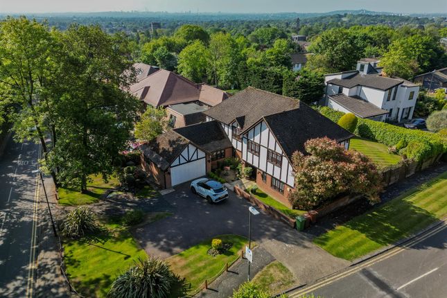 Hall Farm Close, Stanmore 5 bed detached house for sale