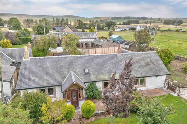 2 bedroom cottage for sale