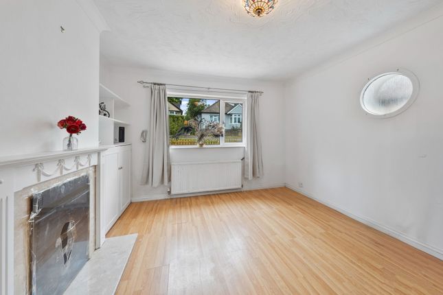 2 bed bungalow