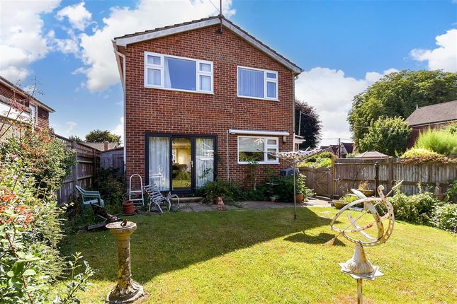 3 bed detached house