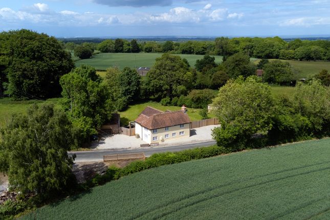 Faversham Road, Charing 4 bed detached house for sale