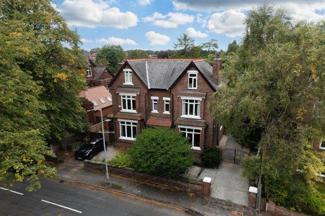 4 bedroom semi-detached house for sale