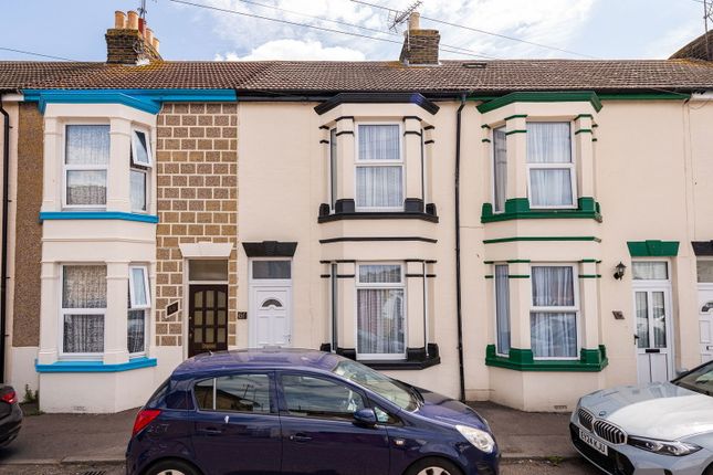 Richmond Street, Sheerness ME12 2 bed terraced house for sale