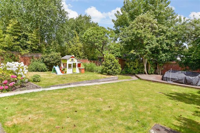 3 bed detached house