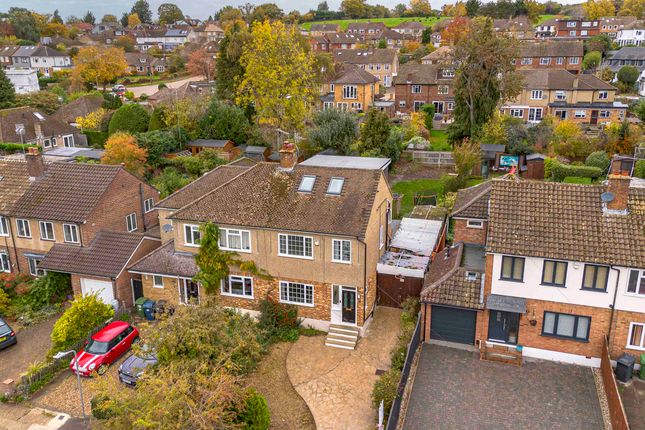 Seymour Park Road, Marlow... 4 bed semi