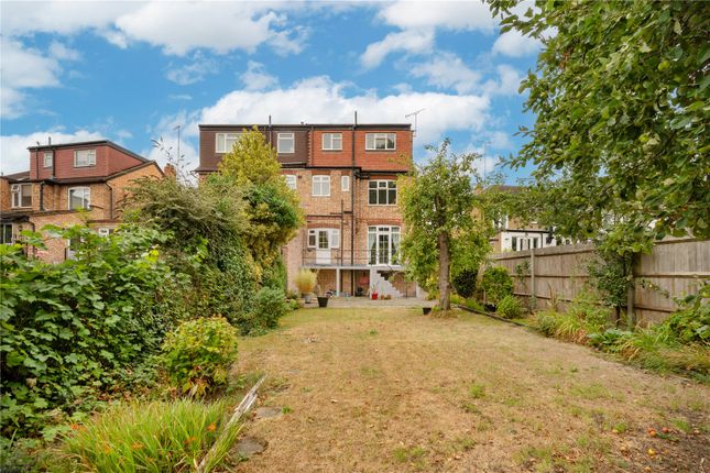 5 bedroom semi-detached house for sale