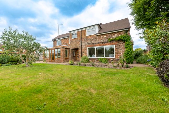Bedford Place, Uckfield 3 bed detached house for sale