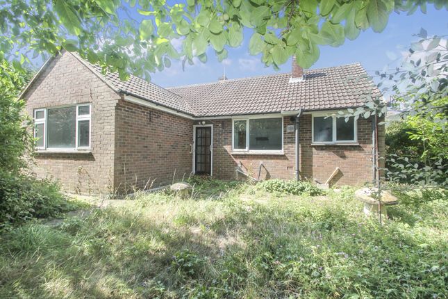 Cumnor, Oxford 3 bed detached bungalow for sale