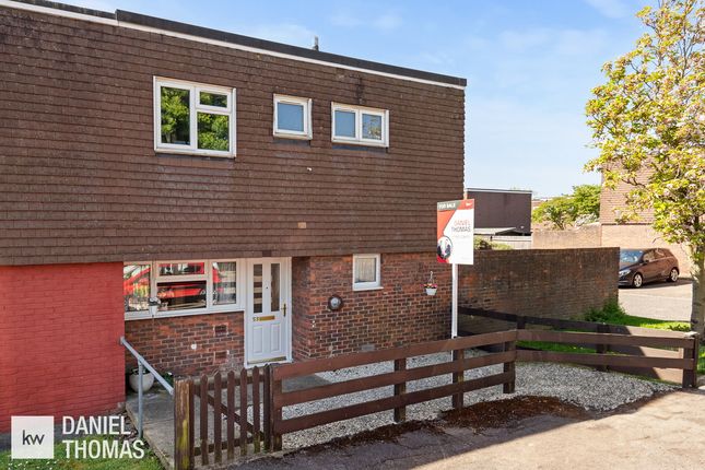 Cullings Court, Waltham Abbey, EN9 2 bed end of terrace house for sale