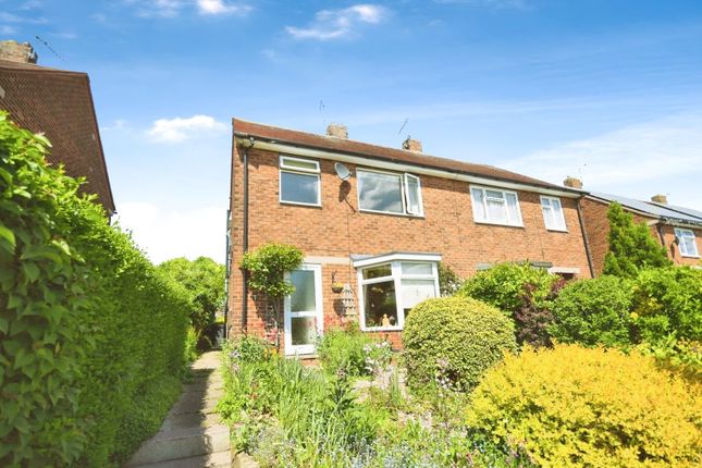 Sitwell Avenue, Boythorpe... 3 bed semi