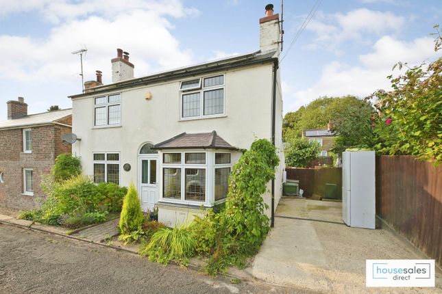 2 bed detached house