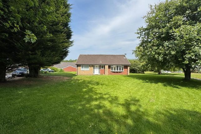 2 bedroom detached bungalow for sale