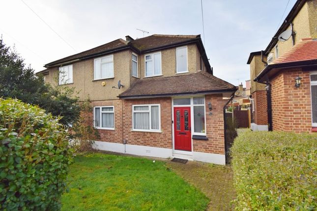 Alandale Drive, Pinner, HA5 3UX 2 bed maisonette for sale