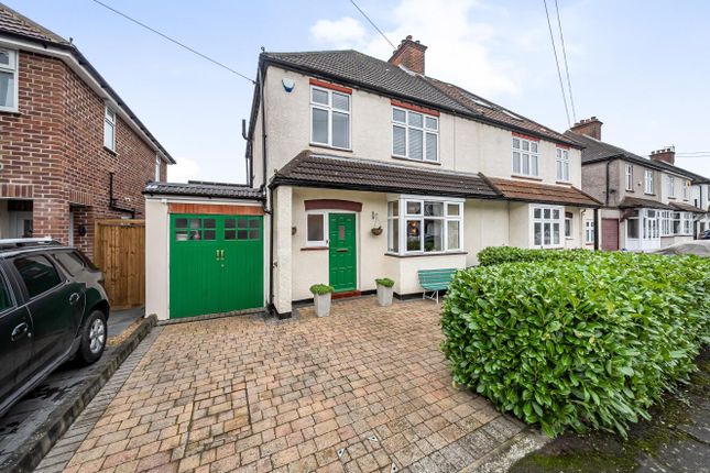 Acacia Avenue, Ruislip HA4 3 bed detached house for sale