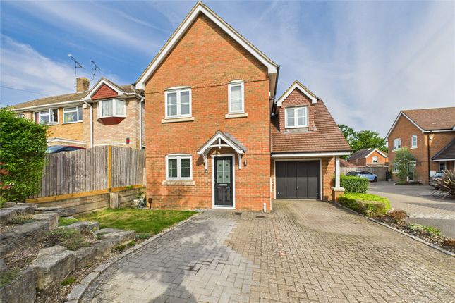 Whitmore Close, Owlsmoor, Sandhurst... 3 bed detached house for sale