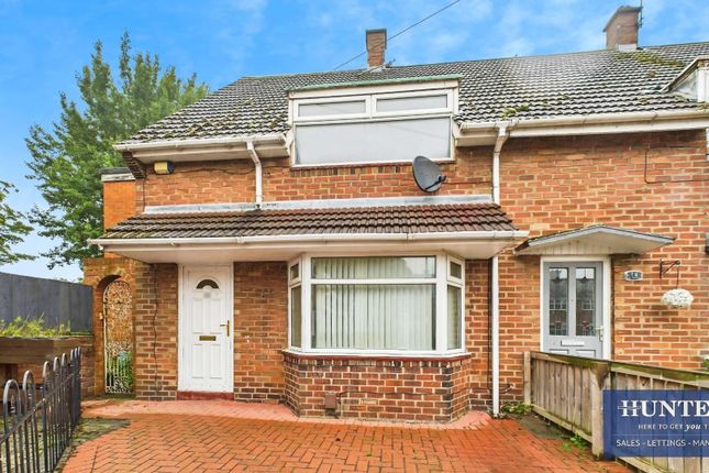 Hollinside Square, Nookside, Sunderland 3 bed semi