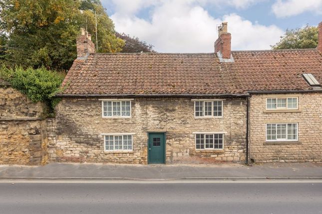 Old Maltongate, Malton YO17 4 bed end of terrace house for sale