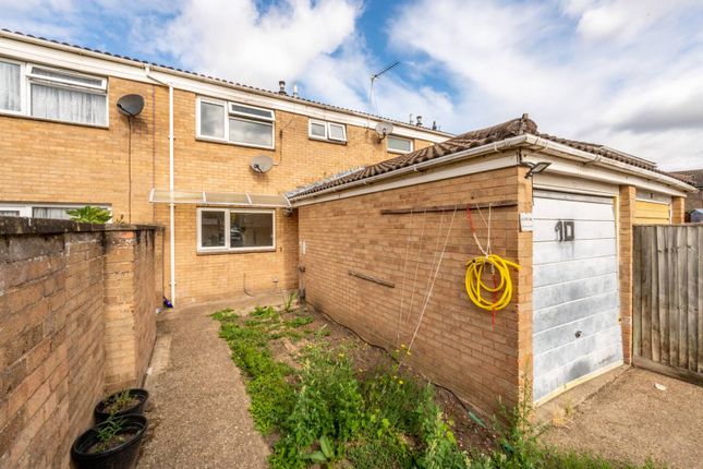 Greystoke Road, Slough, SL2 3 bed terraced house for sale