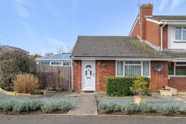 Firs Court, Keynsham, Bristol 3 bed bungalow for sale