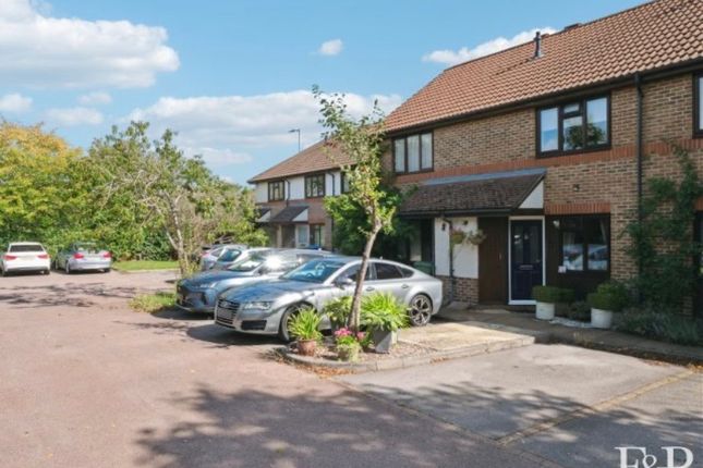 All Saints Rise, Warfield 2 bed terraced house for sale