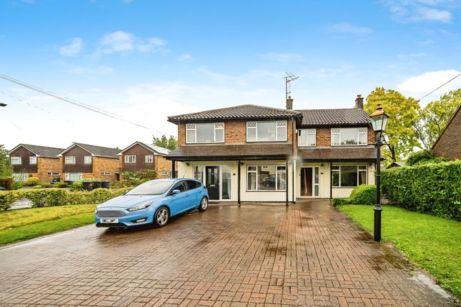 6 bedroom detached house for sale