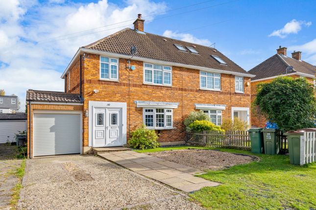 Tudor Avenue, Worcester Park KT4 3 bed semi