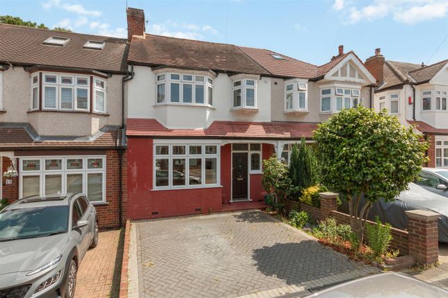 Greenwood Close, Morden SM4 3 bed house for sale