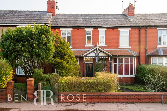 Towngate, Leyland 3 bed terraced house for sale